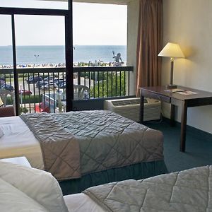 Standard Double Room Two Double Beds